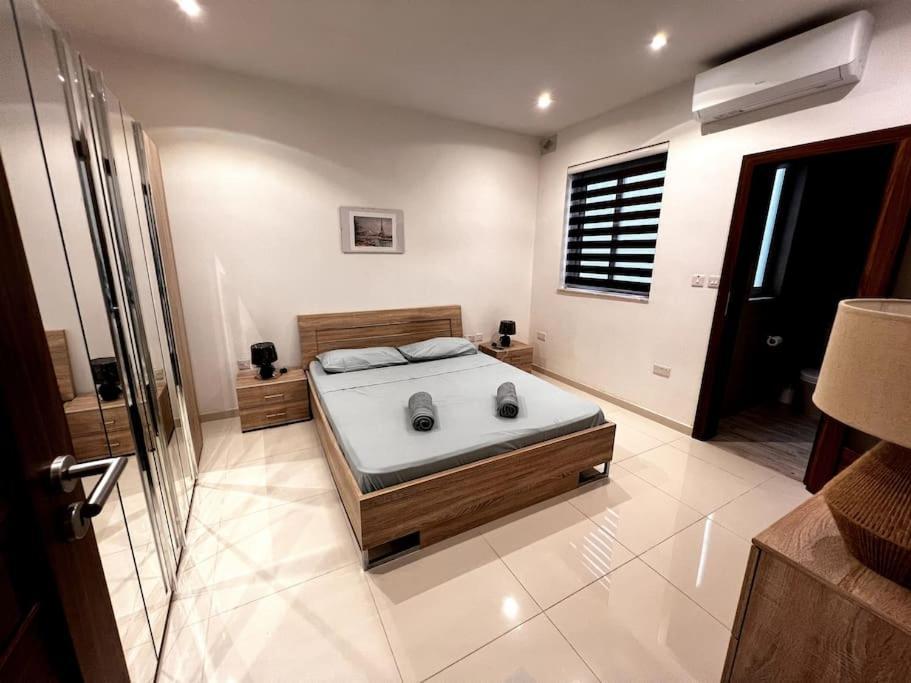 Viewline Seaview Modern 3 Bedroom Apartment Marsaxlokk Exterior foto